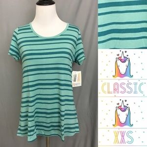 NWT LuLaRoe Classic T